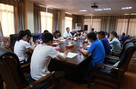 交流總結，提高財務水平