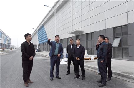 覃振華到江蘇、安徽兩地調(diào)研市場(chǎng)經(jīng)營(yíng)